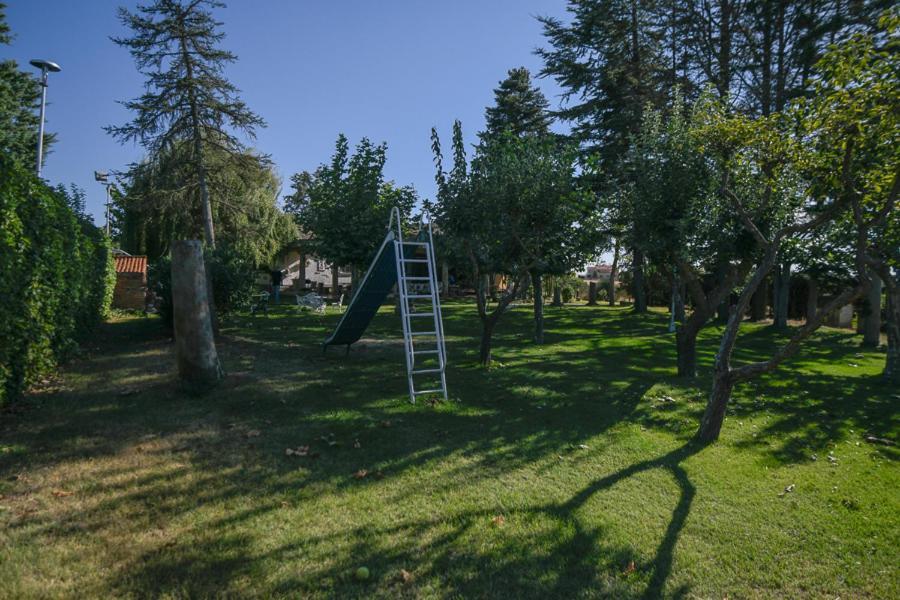 El Chalet De Gloria Santa Marta de Tormes Dış mekan fotoğraf